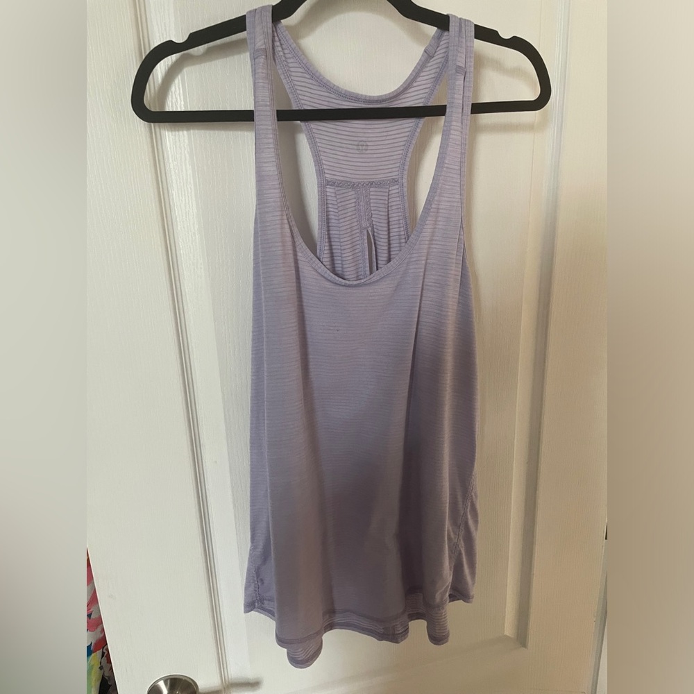 Lululemon Light Purple/Lilac Tank Size 8-10 EUC